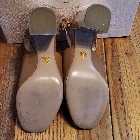 Prada Women's Tan Leather Open-Toe Heels - Picture 5 of 12